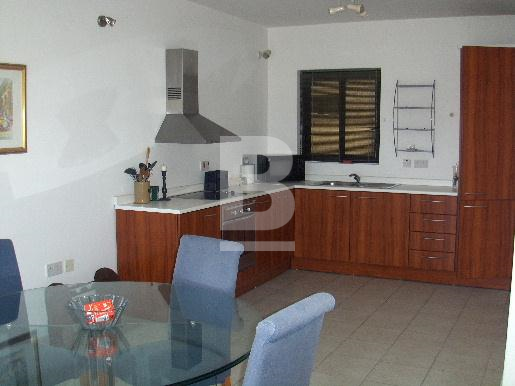 3 bed Apartment for rent - Image 1
