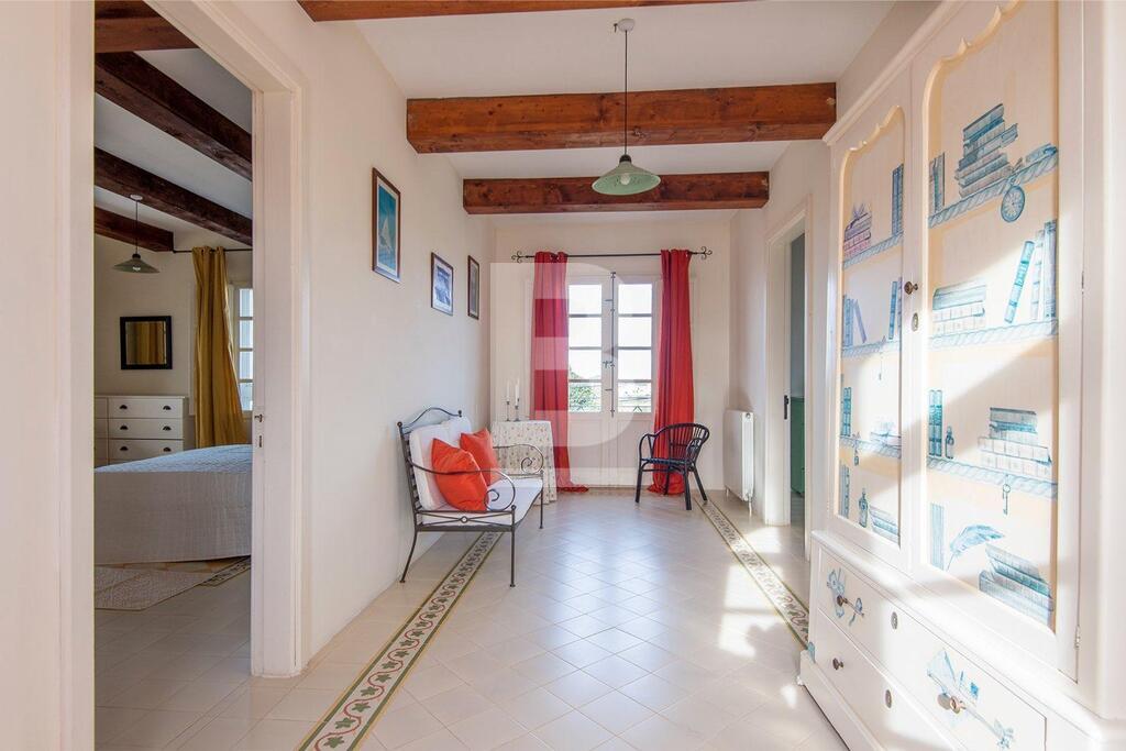 P_003501_5.5_SF_Upper_Landing_1_