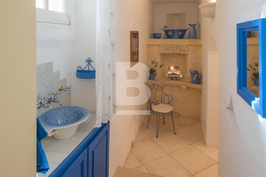 P_003501_8.5SF_Guest_Bathroom_3_