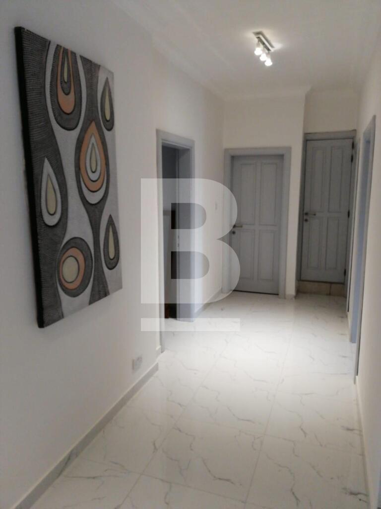 P_003504_Corridor.jpg