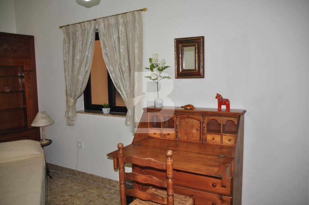 P_003507_F._SPARE_BEDROOM_.JPG