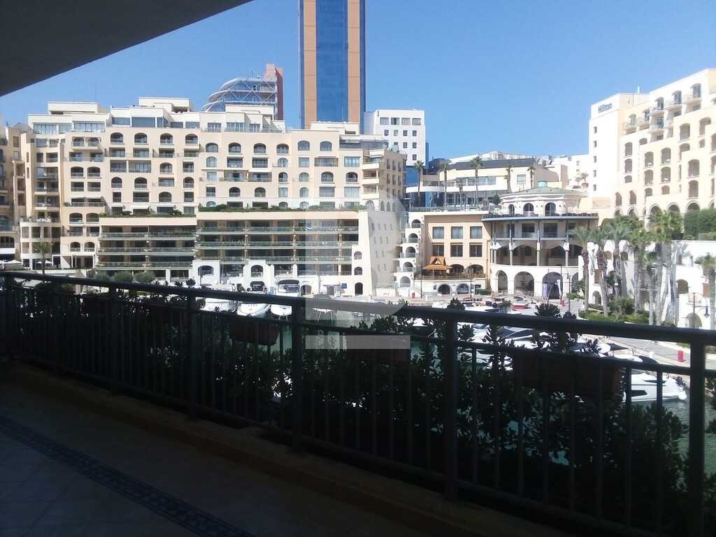 3 bed Apartment for rent - Image 1