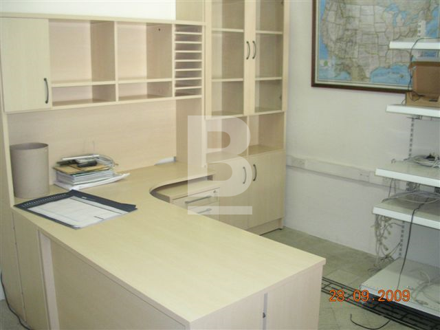 Office for rent - Image 1