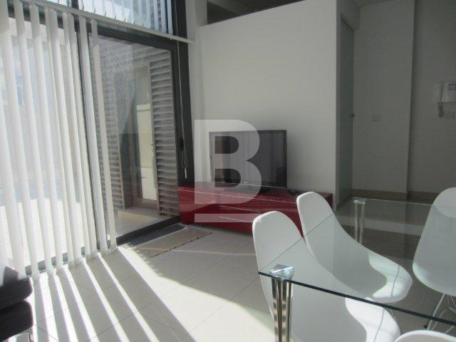 1 bed Apartment for rent - Image 1