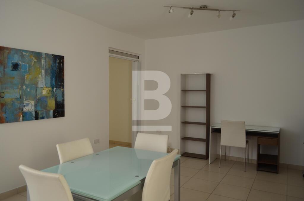 P_014863_A7_kitchen_breakfast_2.