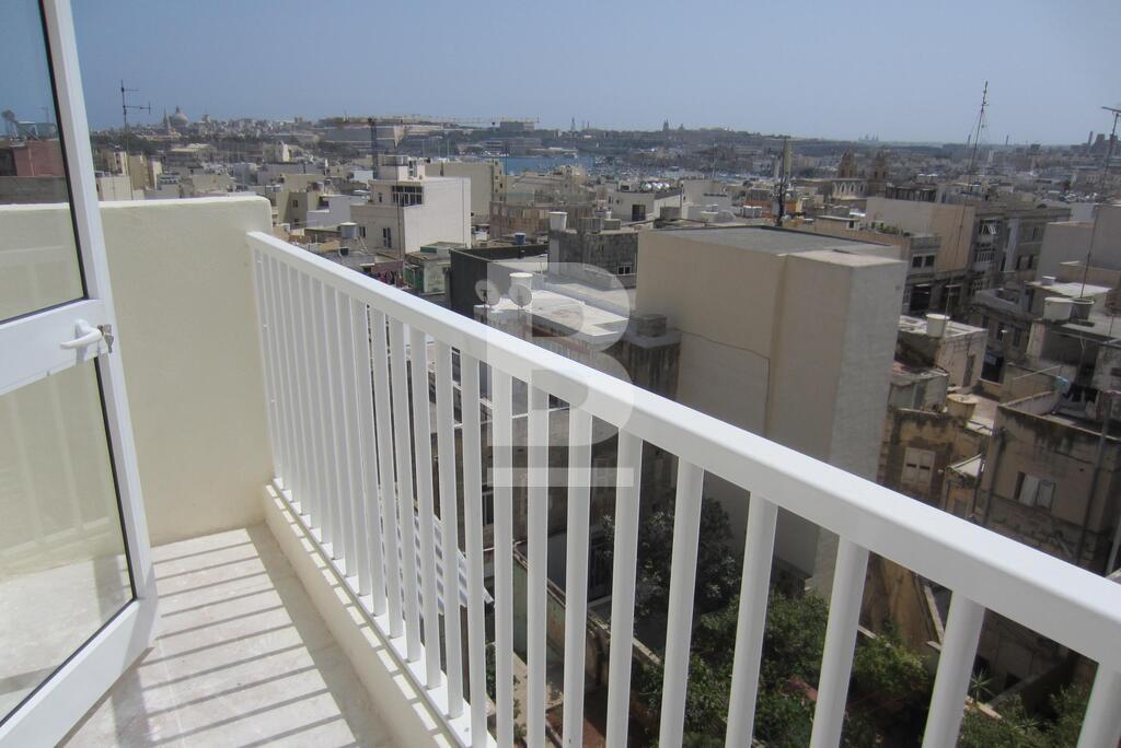 1 bed Apartment for rent - Image 1