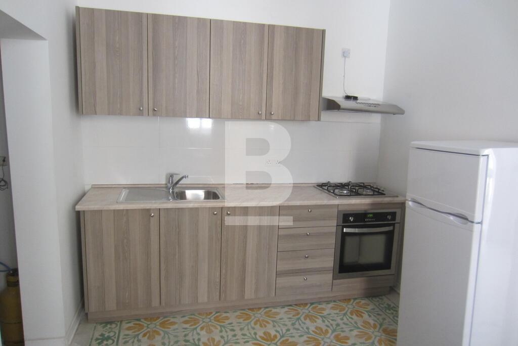 1 bed Apartment for rent - Image 1