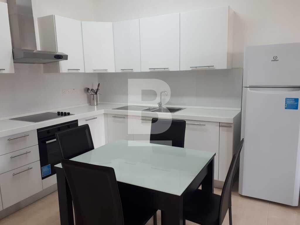 1 bed Apartment for rent - Image 1