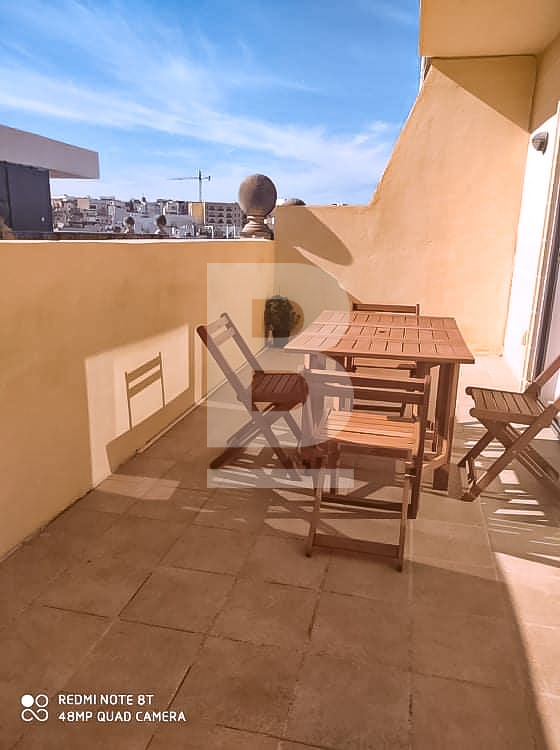 2 bed Penthouse for rent - Image 1
