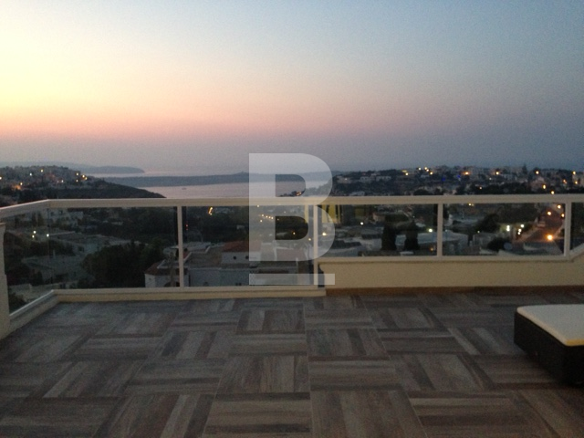 P_020872_Outdoor_Terrace_View.JP