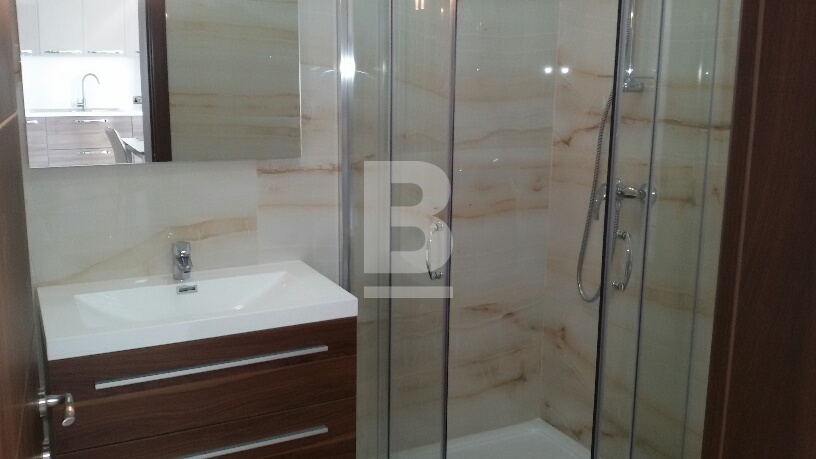 P_021699_20160308_171827_resized