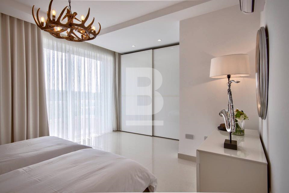 P_022955_14_Twin_Bedroom_3.jpg