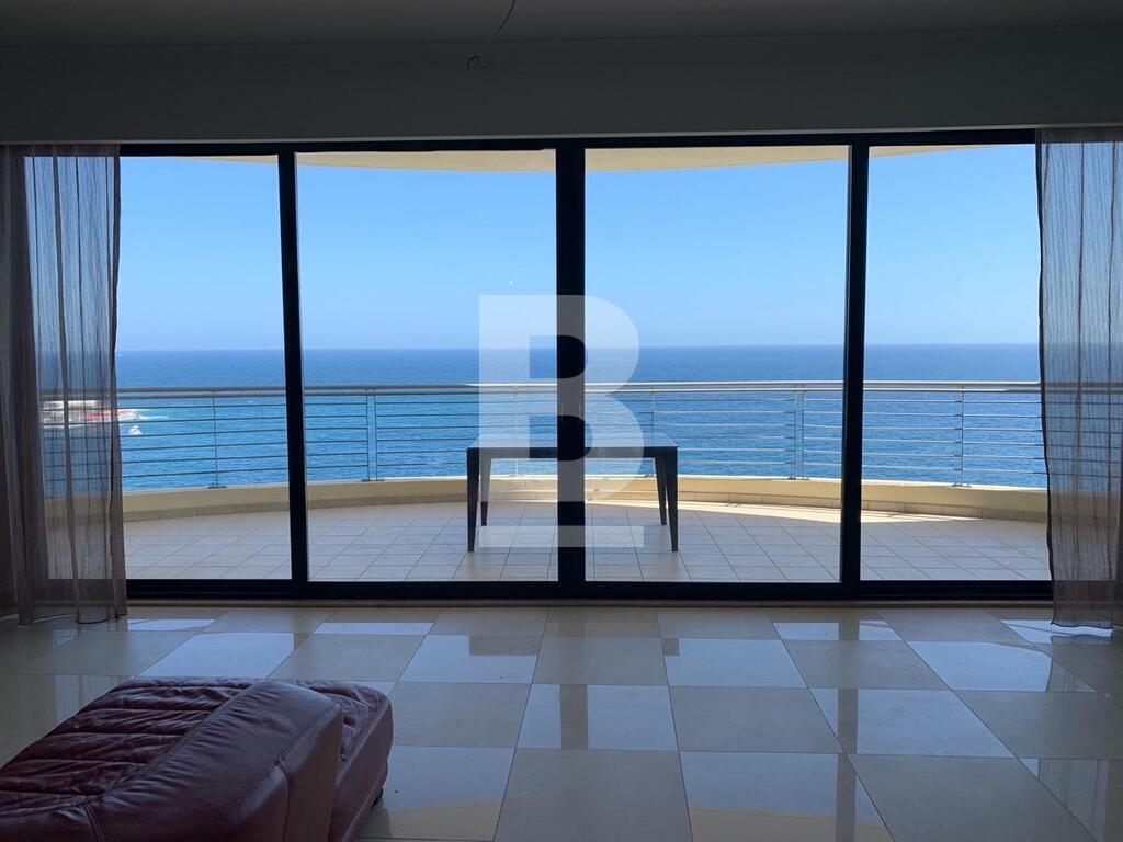 4 bed Apartment for rent - Image 1