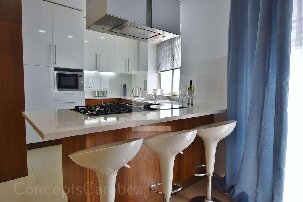 3 bed Apartment for rent - Image 1