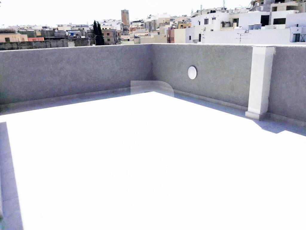 P_131840_Penthouse_-_1_bedroom_(