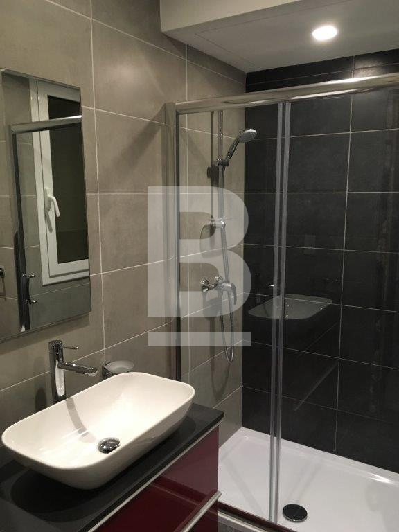 P_131879_13_Ensiute_shower_room.