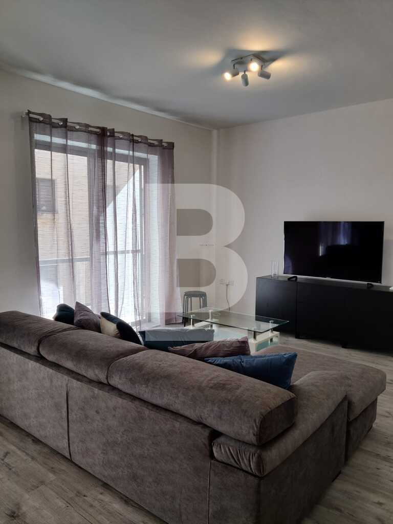 3 bed Apartment for rent - Image 1