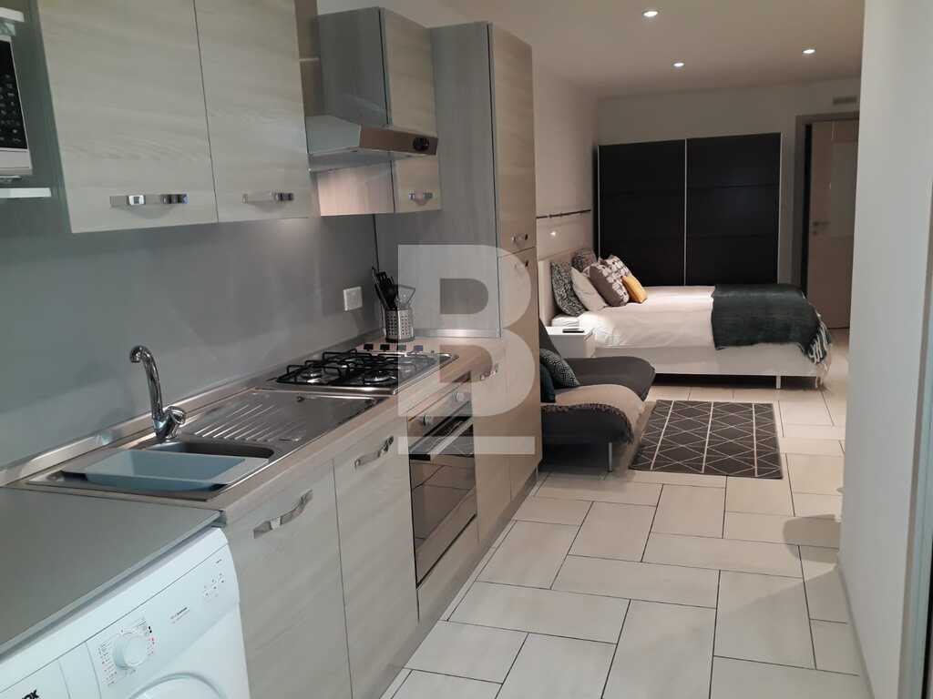 1 bed Apartment for rent - Image 1