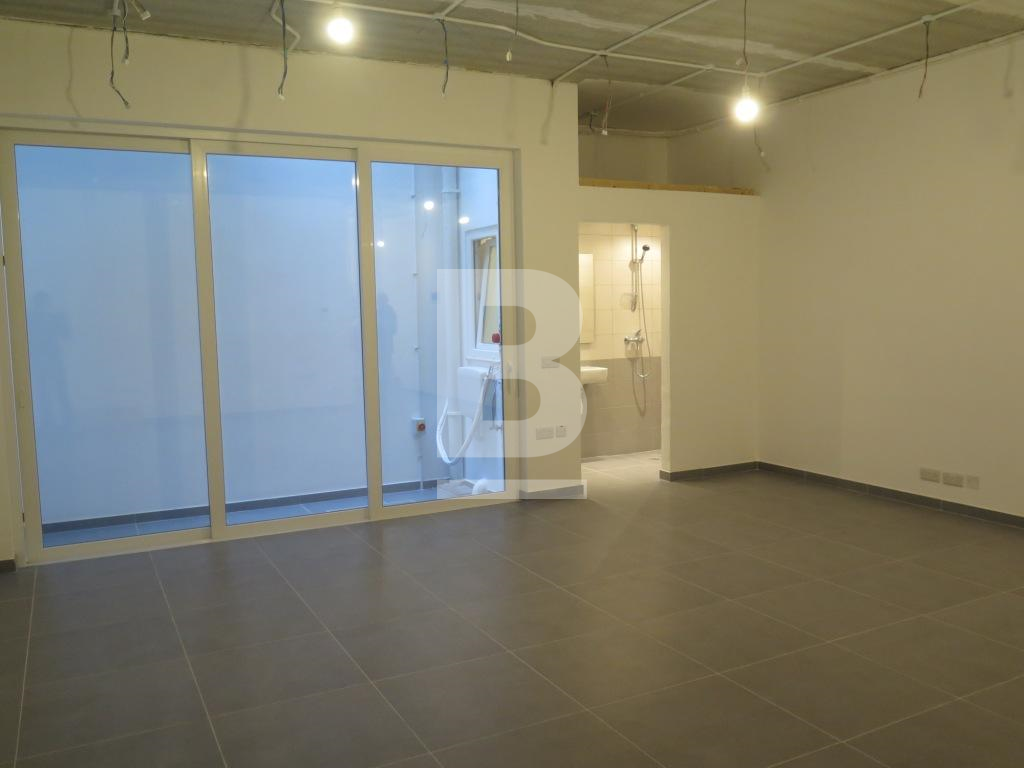 Office for rent - Image 1