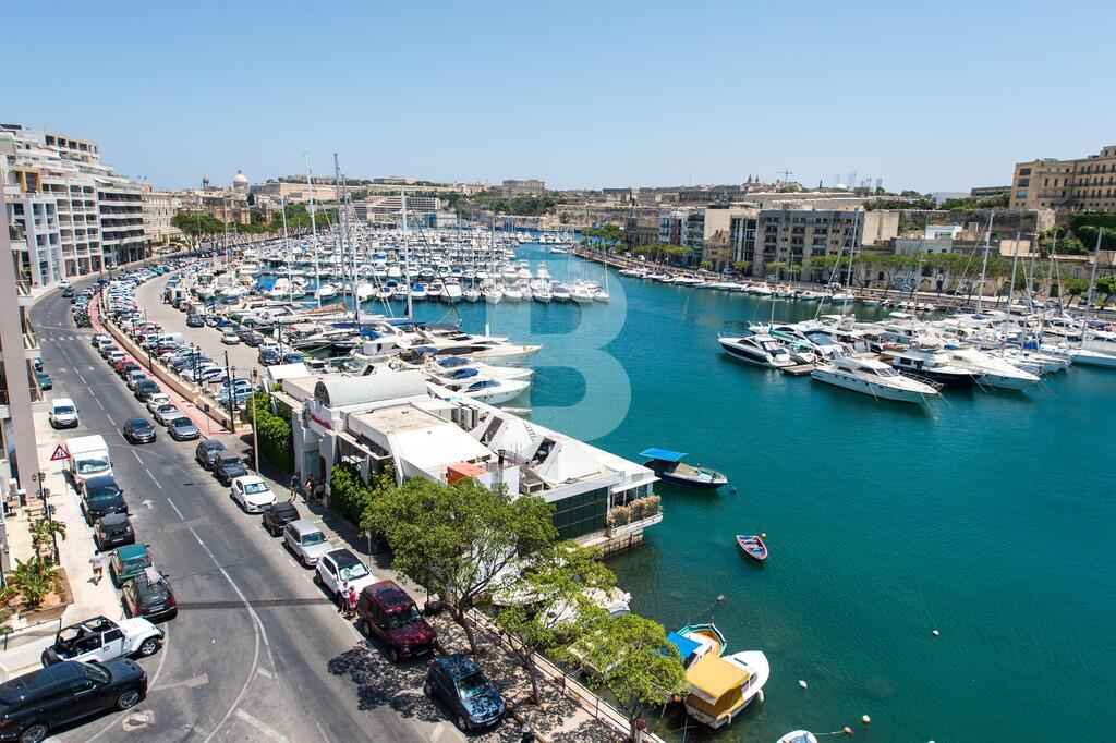 3 bed Apartment for rent