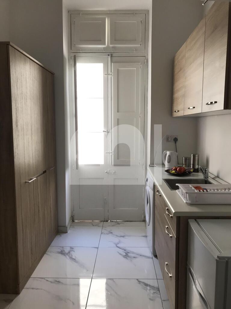 1 bed Apartment for rent - Image 1