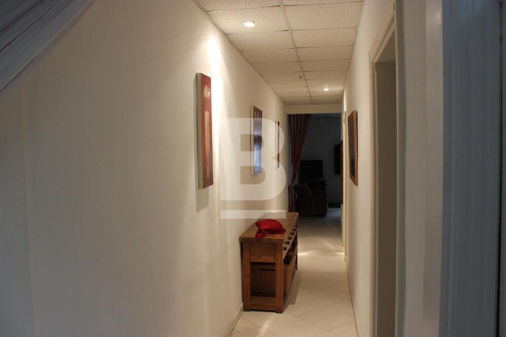 P_136165_7._Corridor_(2).JPG