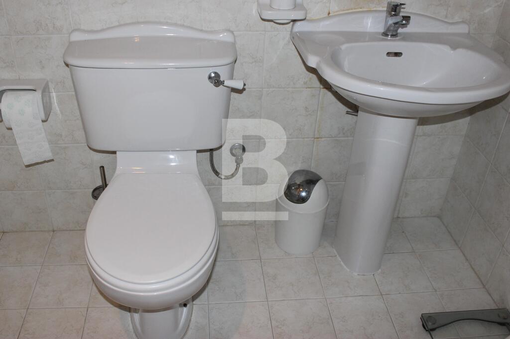 P_136165_3._Master_en-suites_(3)
