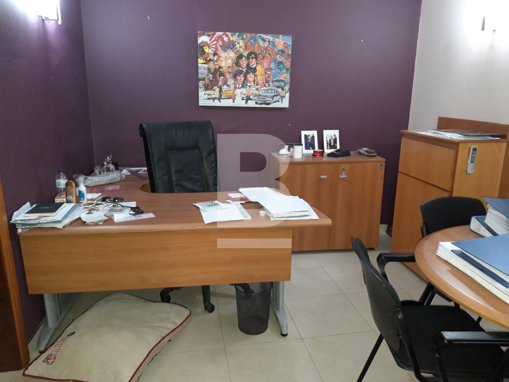 Office for rent - Image 1