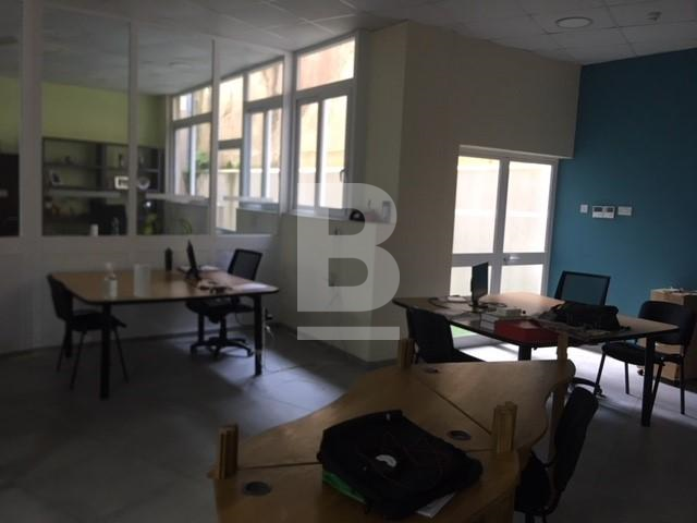 Office for rent - Image 1