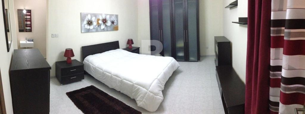 P_137645_dg_flat_1_g.jpg