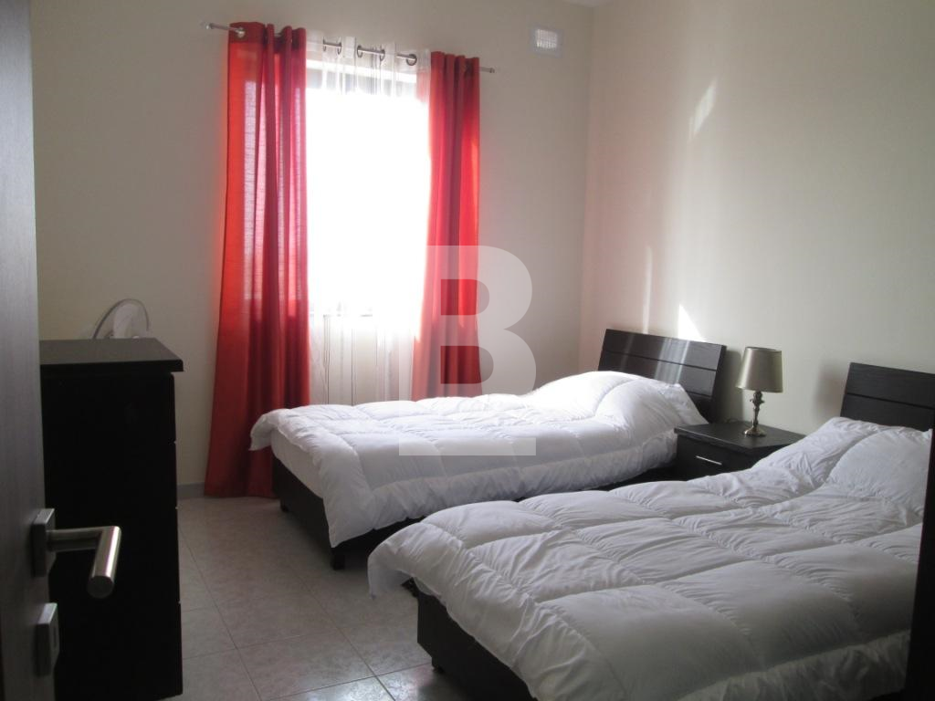 P_137645_dg_flat_1_l.jpg