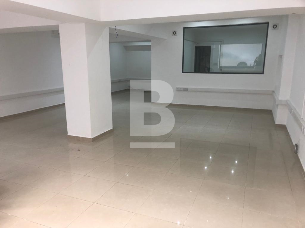 Office for rent - Image 1