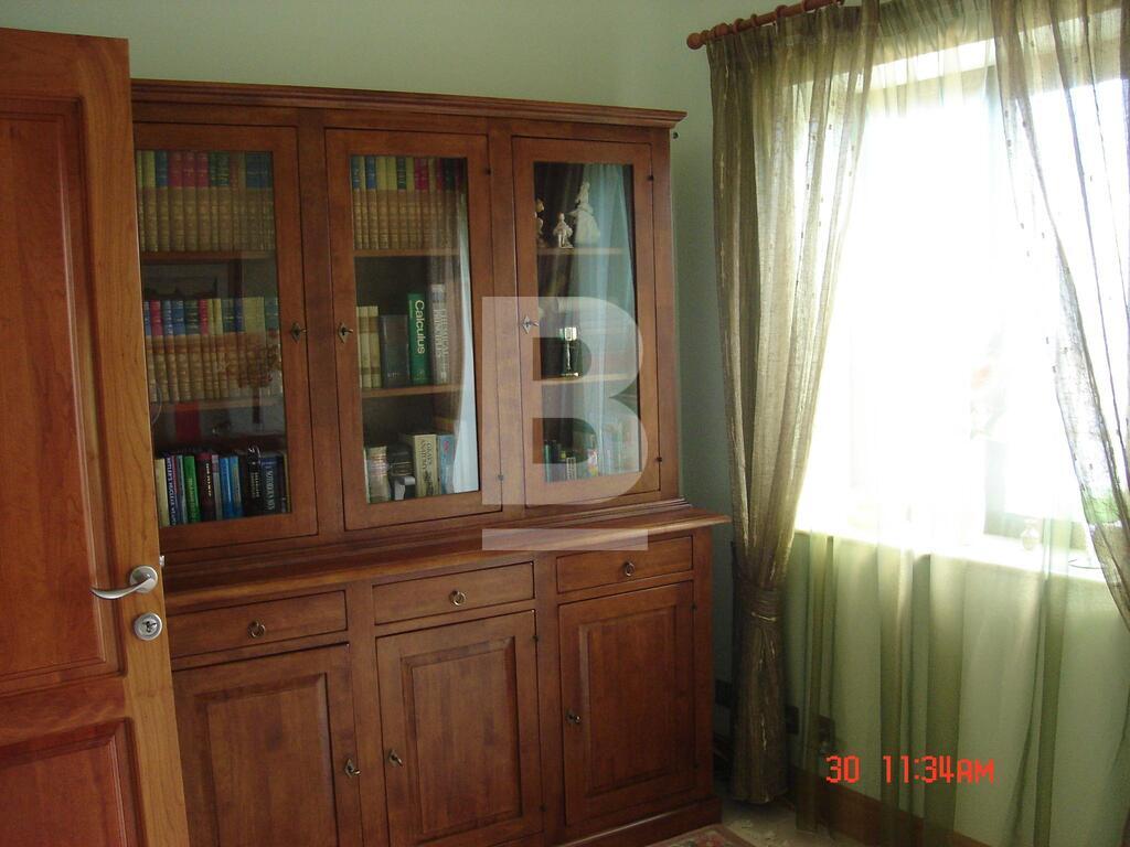 P_301112_21_study_or_3rd_bedroom