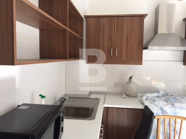 3 bed Apartment for rent - Image 1