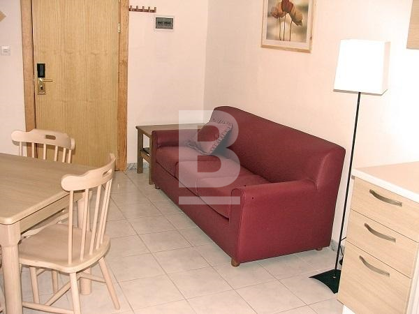 P_131326_Middle_3_-_Living.Dinin