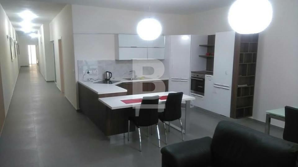 3 bed Apartment for rent