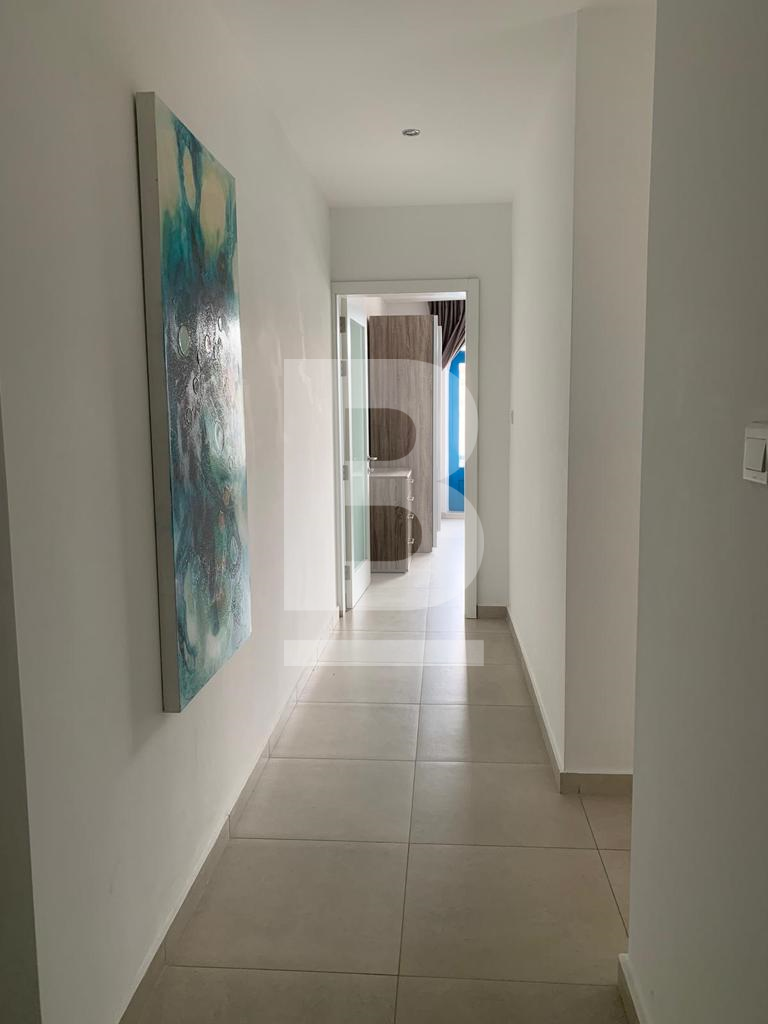 P_302451_CORRIDOR.JPG