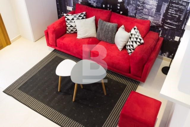 P_302774_lounge_3_overhead_view.
