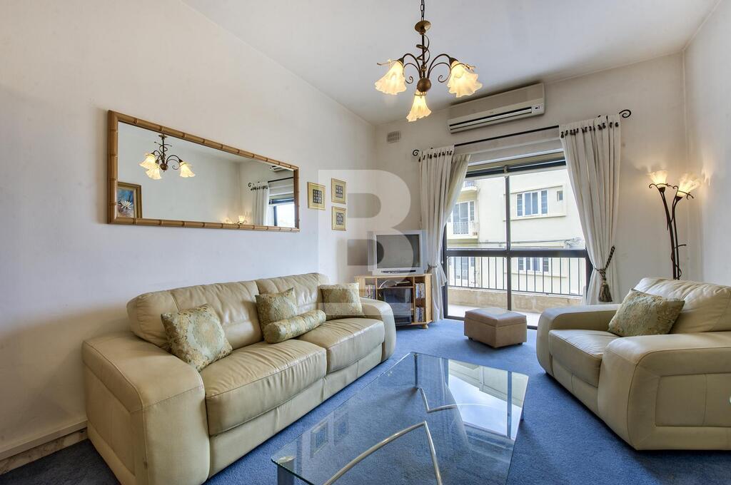 3 bed Apartment for rent - Image 1