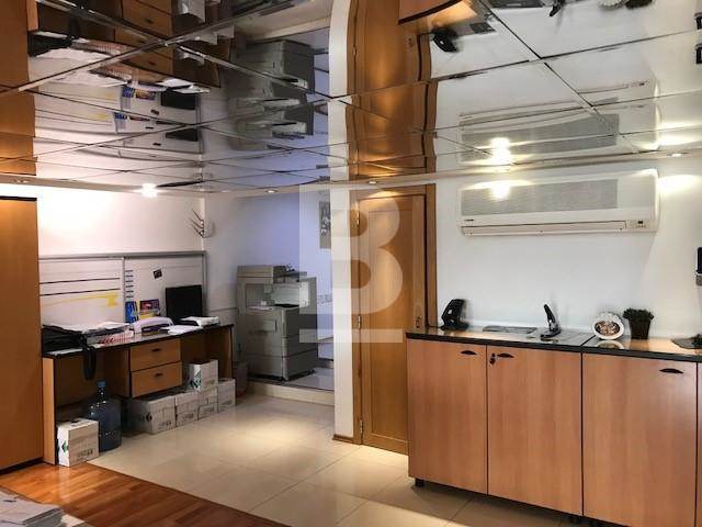 P_303187_office_interior_3.jpg