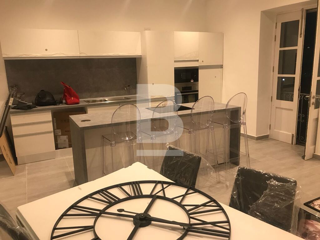 1 bed Apartment for rent - Image 1