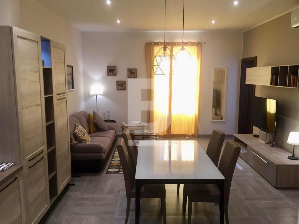 2 bed Apartment for rent - Image 1