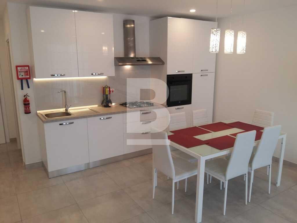 1 bed Apartment for rent - Image 1