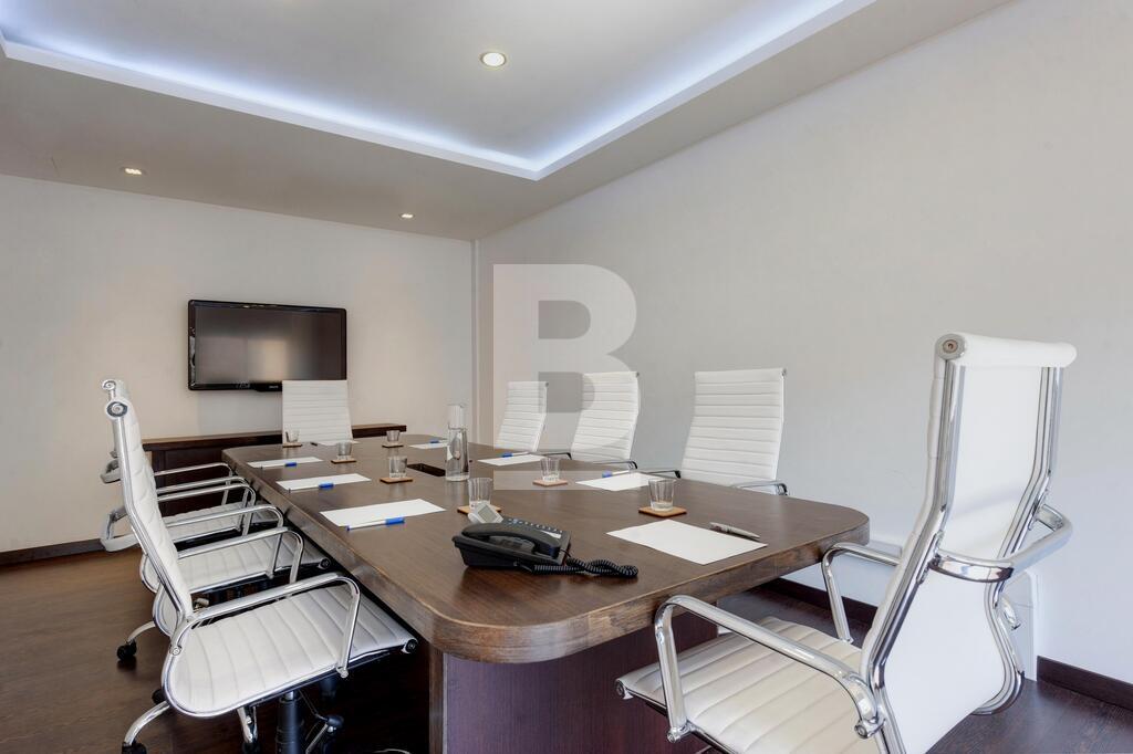 P_305808_C7_Board_Room_1.jpg