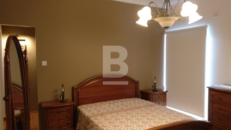 P_306324_main_bed_a_flat_1.jpg