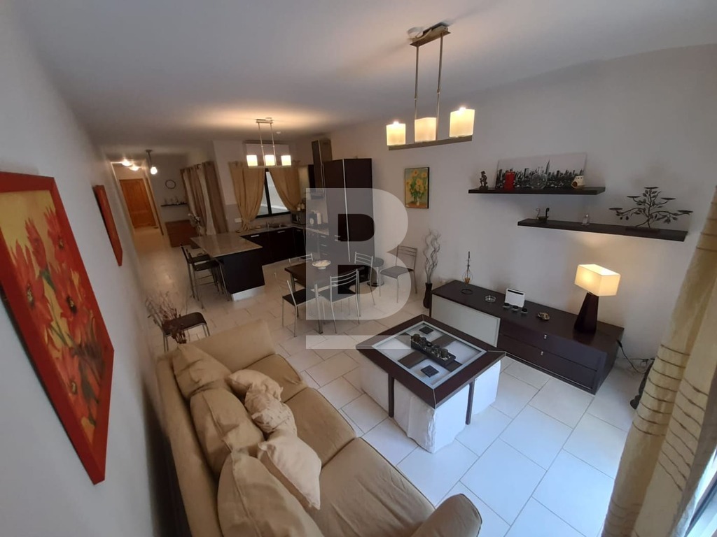 1 bed Apartment for rent - Image 1
