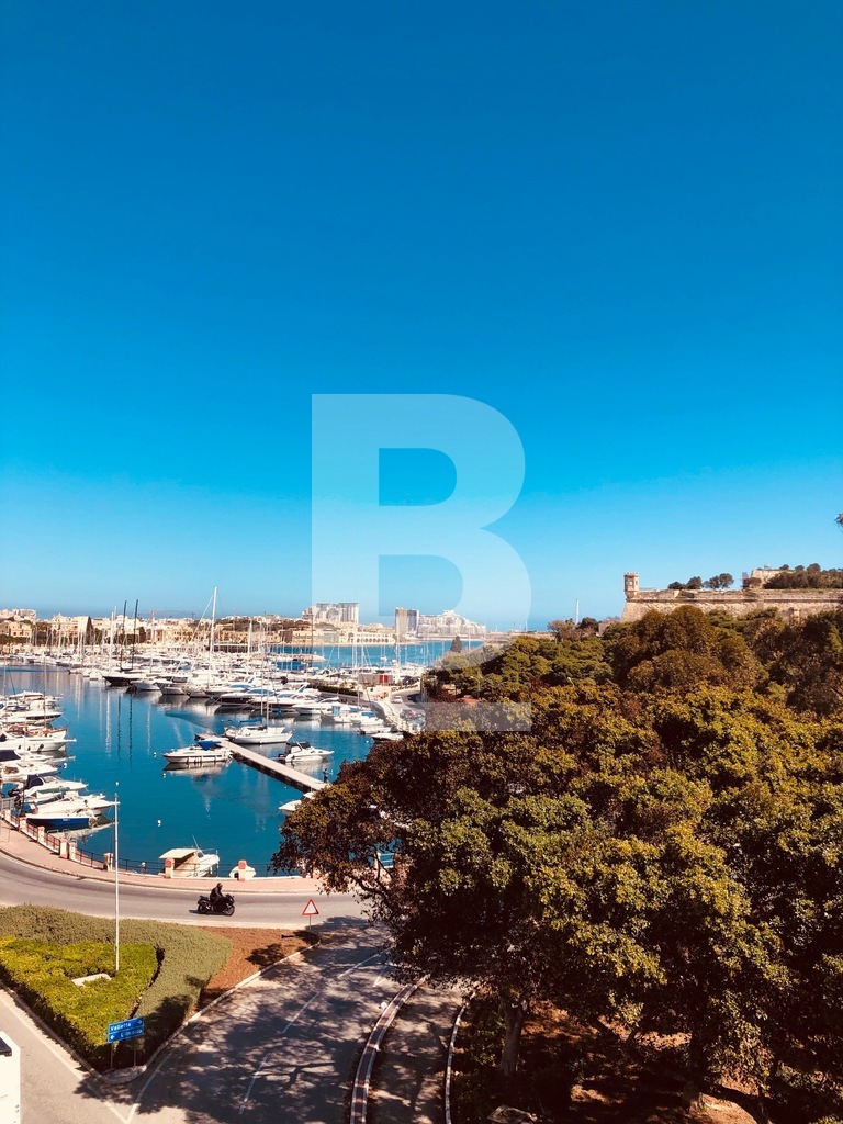 Accommodation for rent - Image 1