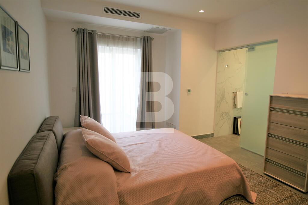 P_500705_6_Master_Bedroom_2.jpg