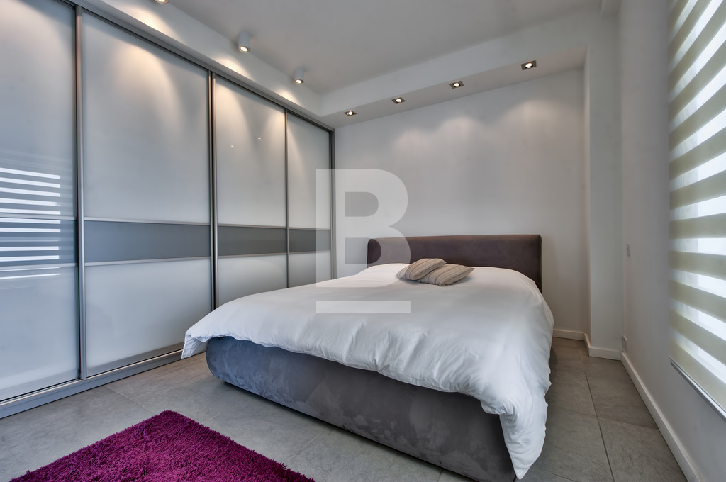 P_301538_E2-1201_2nd_Double_Bedr