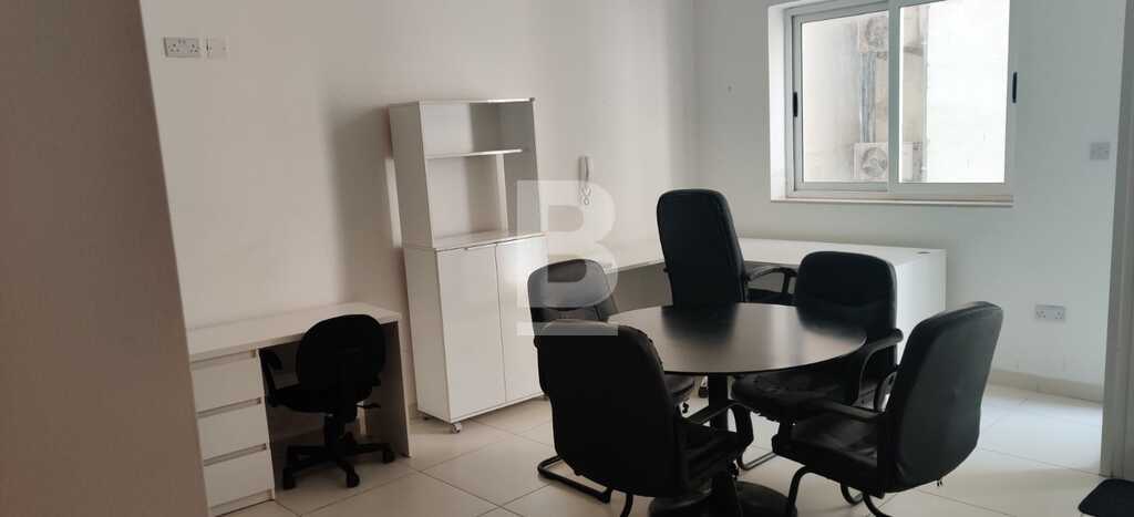 Office for rent - Image 1